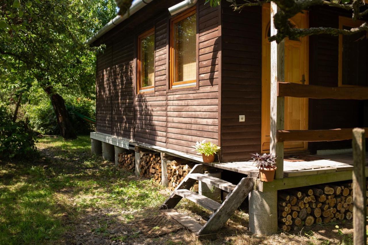 Barna Faház Apartamento Tarnaszentmaria Exterior foto